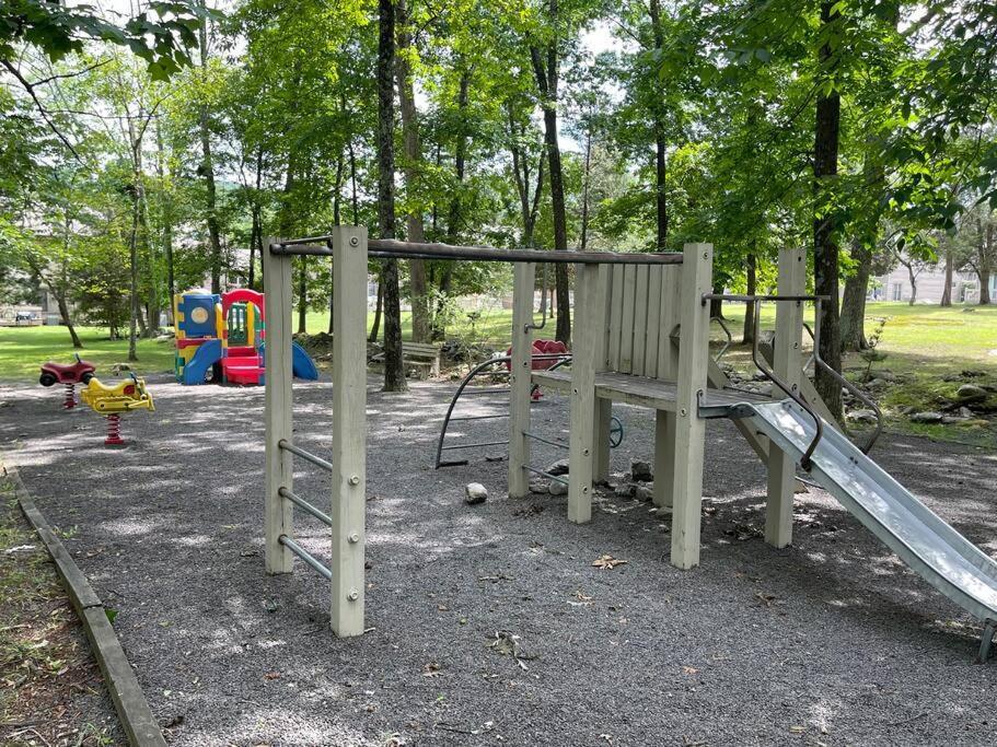 Сasa de vacaciones Pocono Shawnee Mountain Townhouse East Stroudsburg