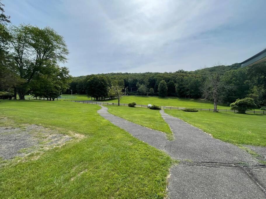 Сasa de vacaciones Pocono Shawnee Mountain Townhouse *